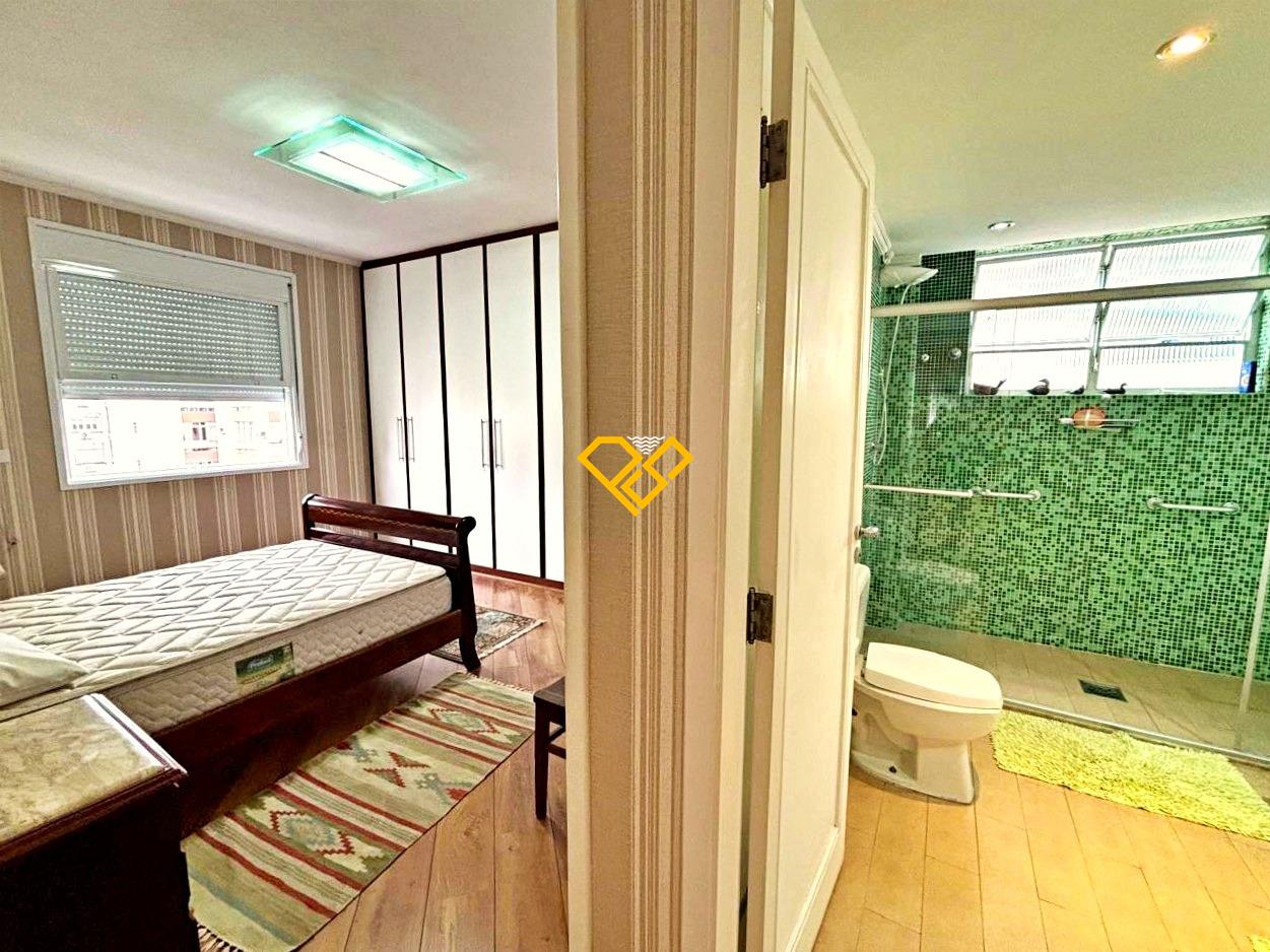 Apartamento à venda no Gonzaga: Dormitório 1 - suíte