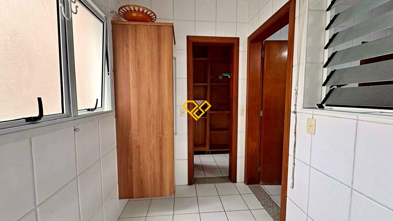 Apartamento para aluguel no Gonzaga: Área de serviço