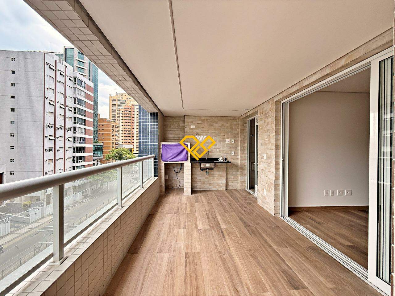 Garden à venda no Aparecida: Varanda