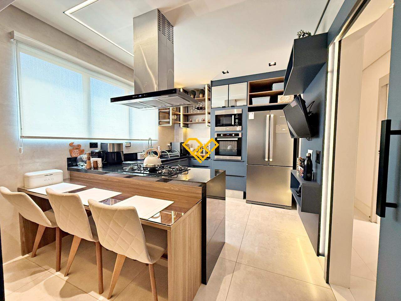 Apartamento à venda no Gonzaga: Cozinha