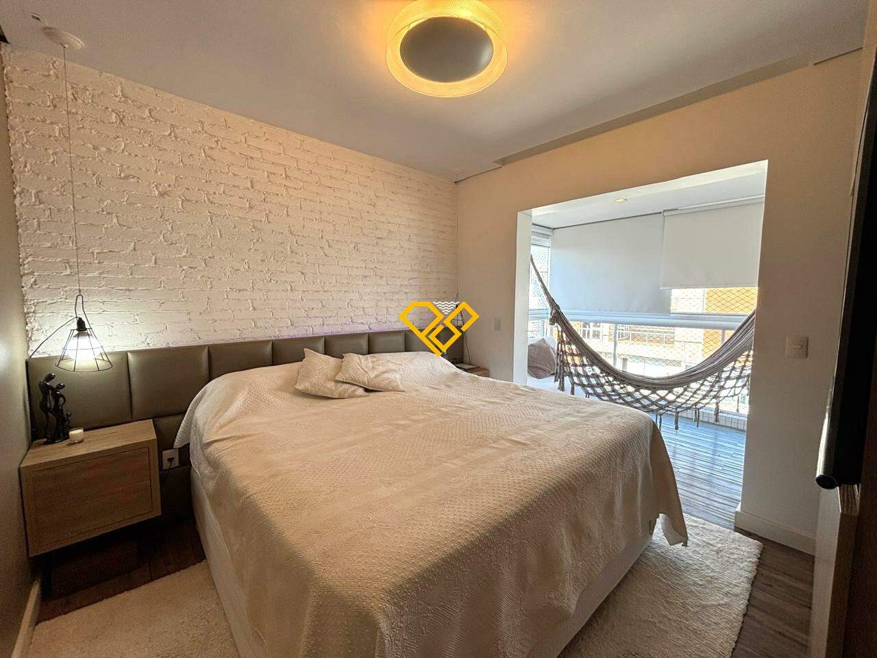 Apartamento à venda no Gonzaga: Suíte 1