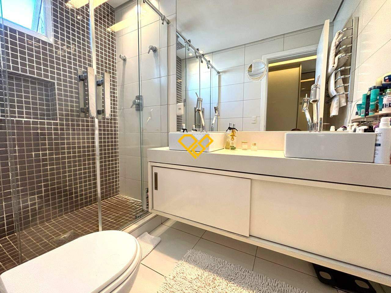 Apartamento à venda no Gonzaga: Wc suíte 1