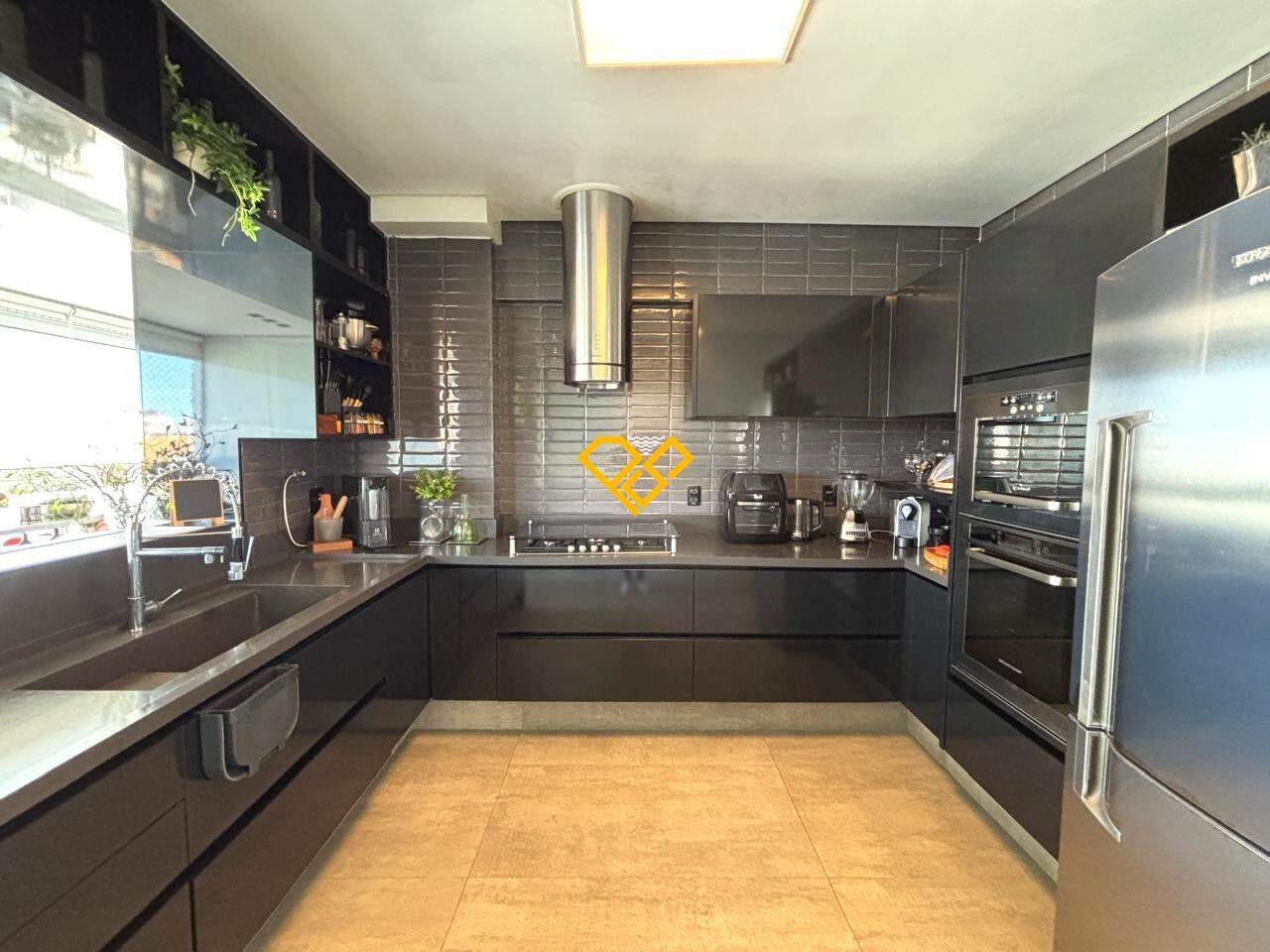 Apartamento à venda no Gonzaga: Cozinha