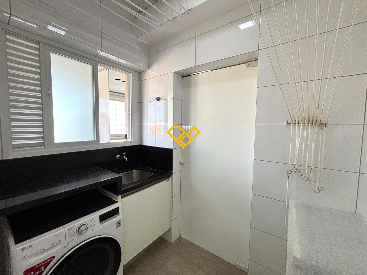 Apartamento à venda no Gonzaga: Área de serviço