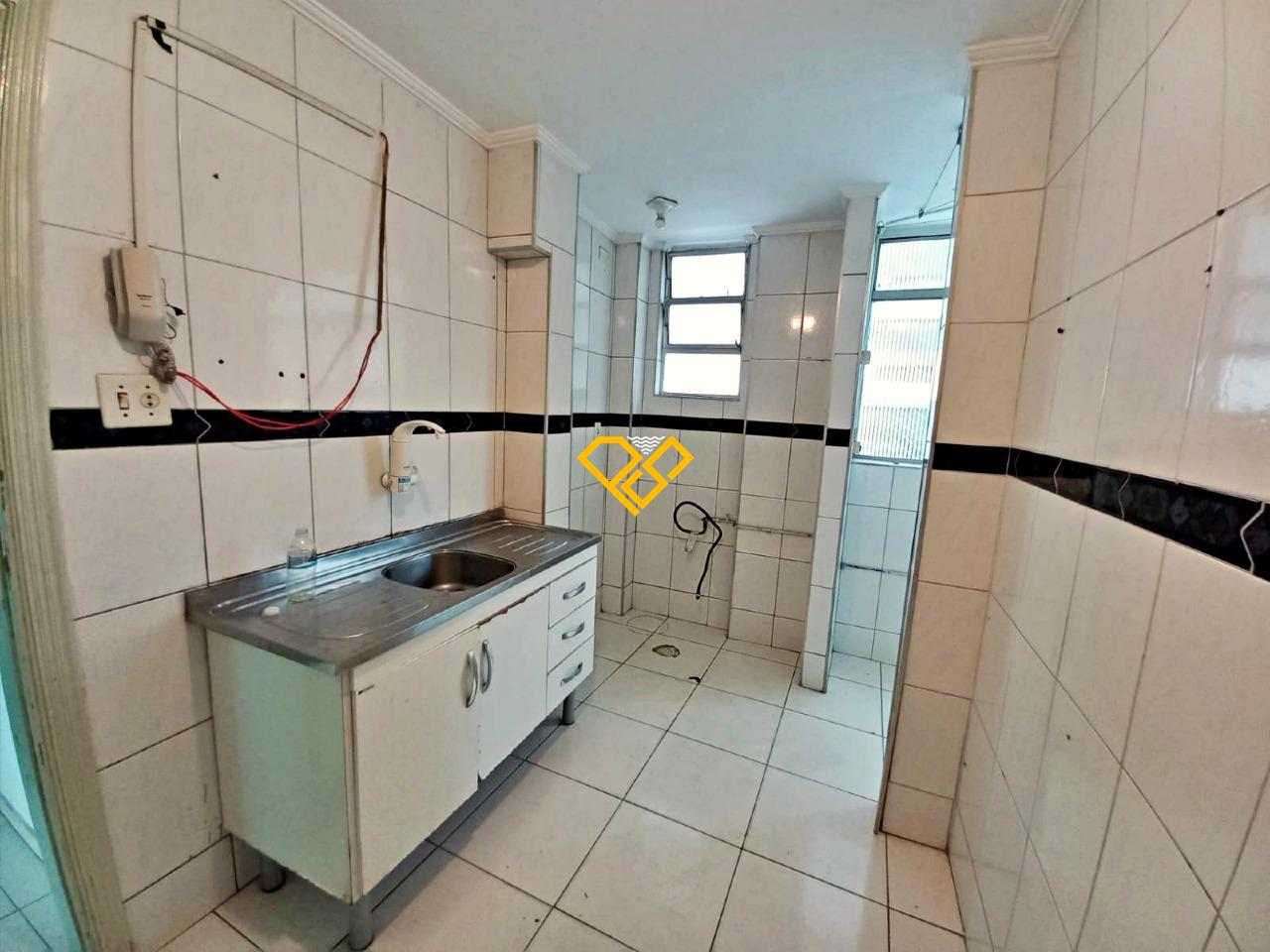 Apartamento à venda no Gonzaga: Cozinha