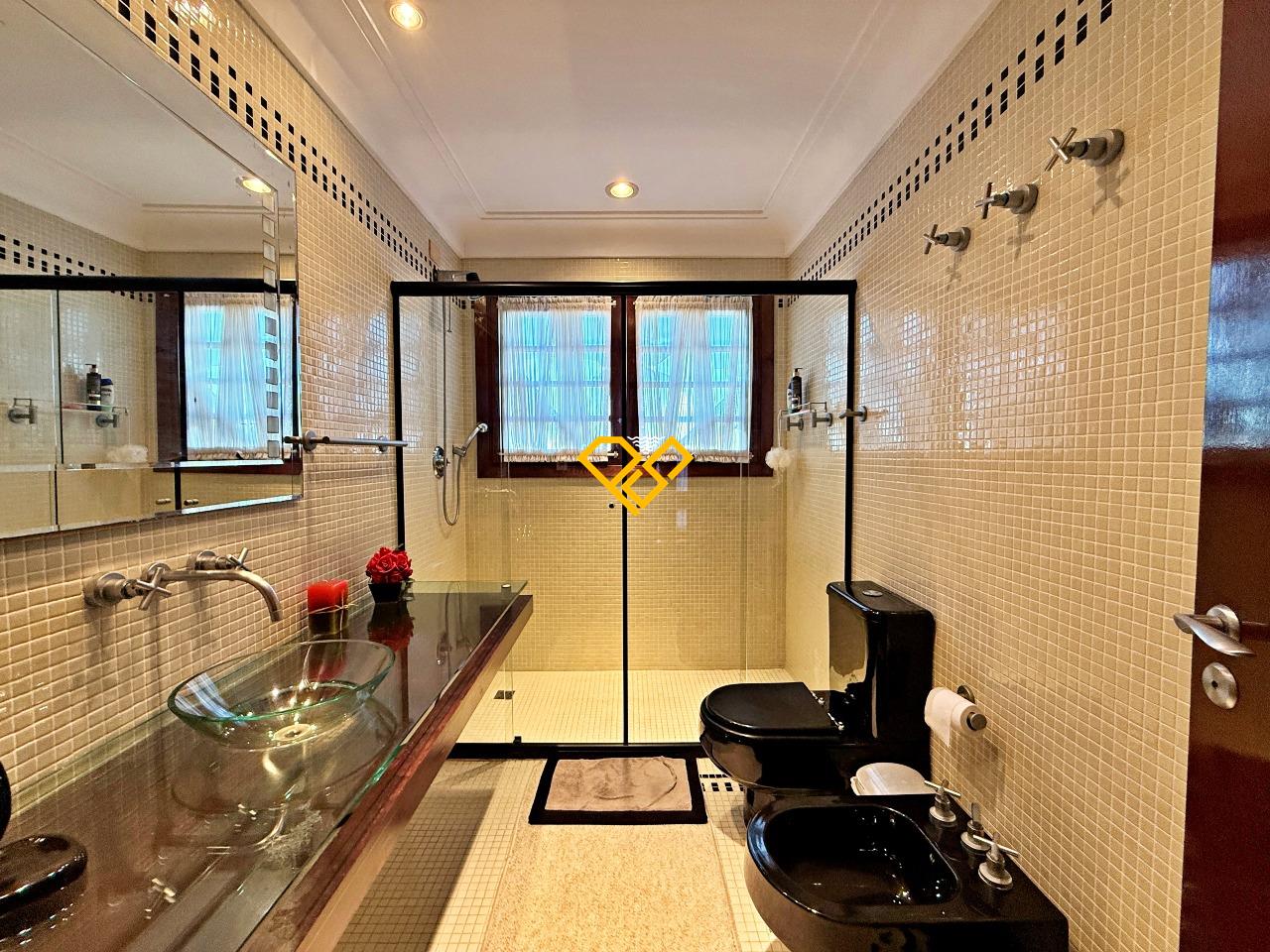 Casa à venda no Santa Terezinha: Wc Dormitório 3 