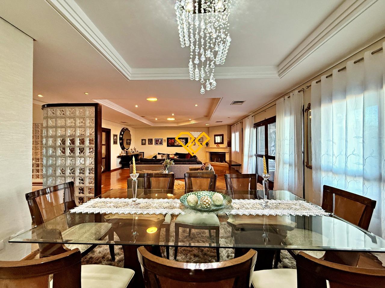 Casa à venda no Santa Terezinha: Sala térreo