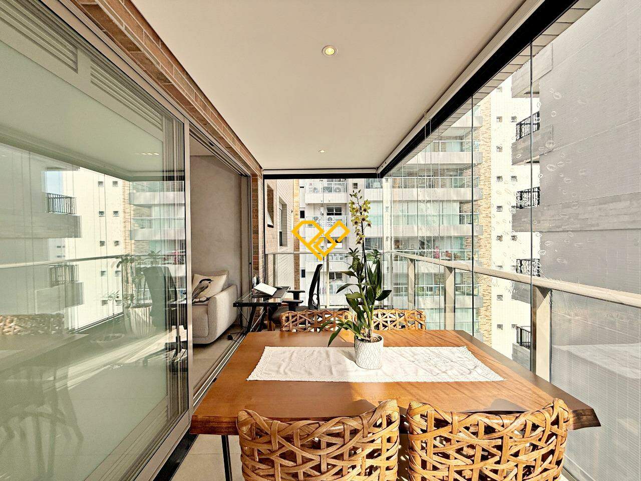 Apartamento à venda no Aparecida: Varanda