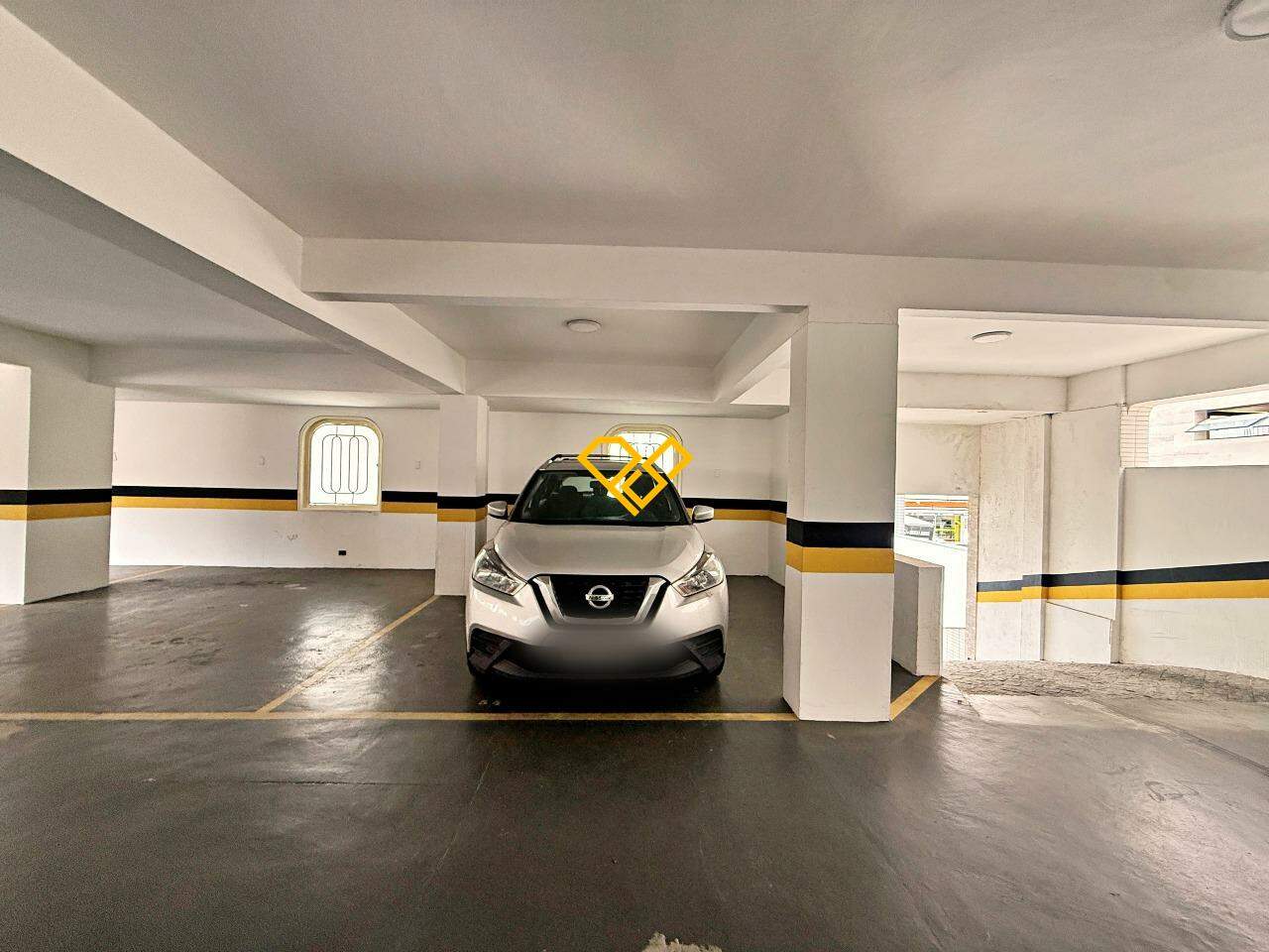 Apartamento à venda no Boqueirão: Garagem