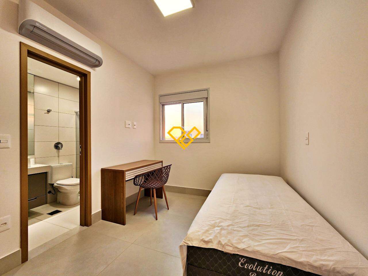 Apartamento à venda no Aparecida: Suíte 2