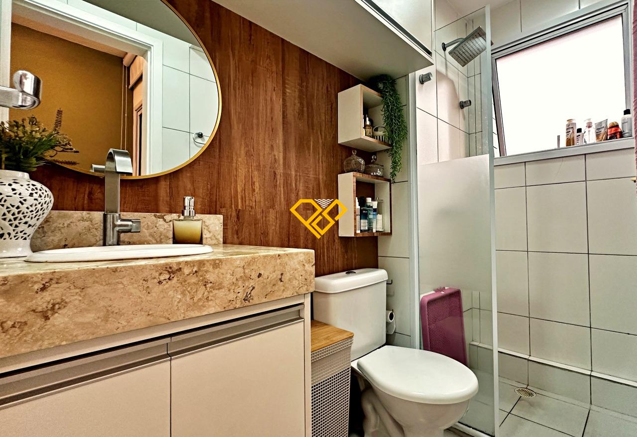 Apartamento à venda no Encruzilhada: Wc suíte