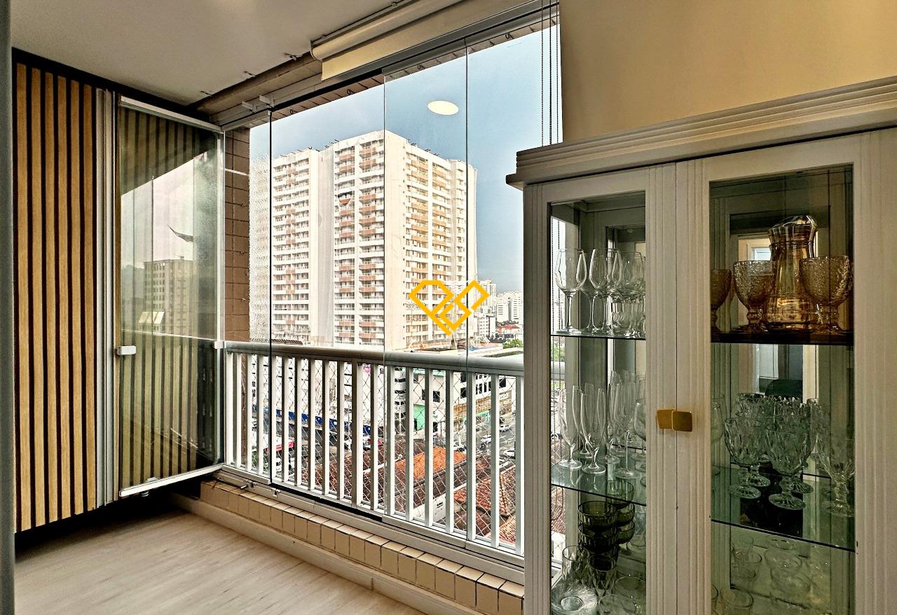 Apartamento à venda no Encruzilhada: Varanda