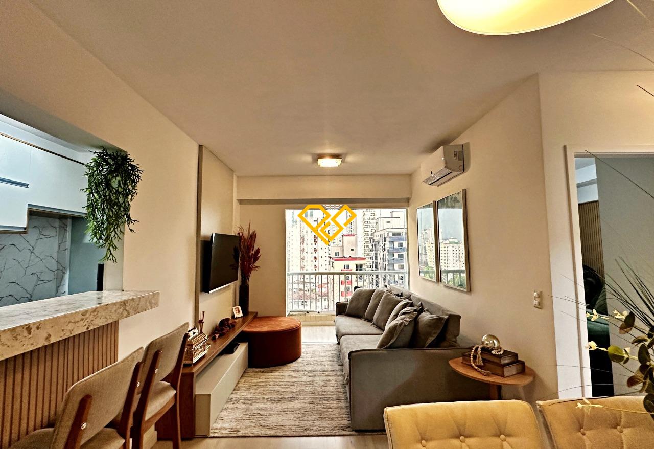 Apartamento à venda no Encruzilhada: Sala