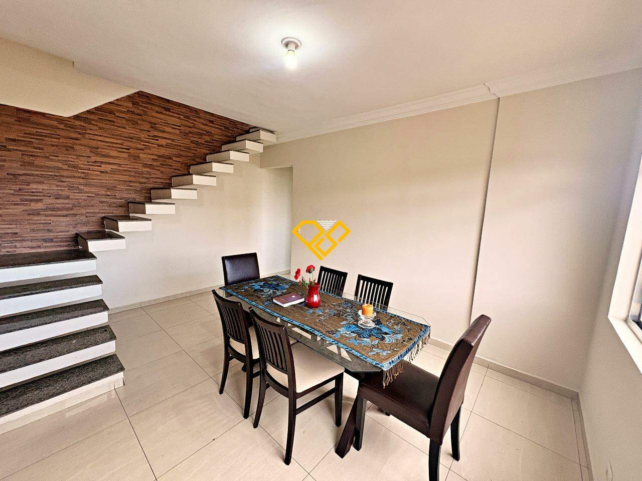 Cobertura à venda no Vila Belmiro: Sala 1° andar