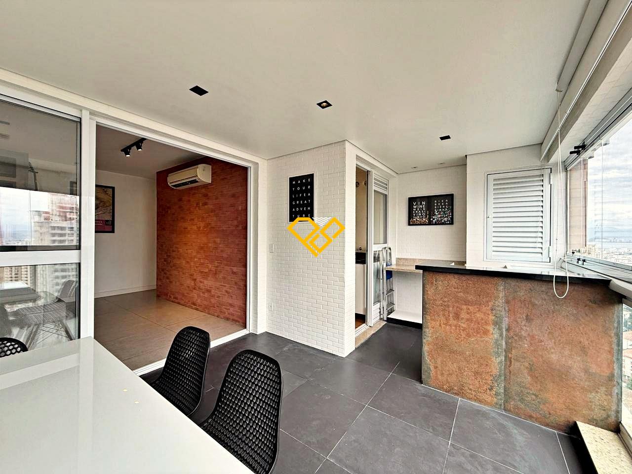 Apartamento para aluguel no Ponta da Praia: Varanda