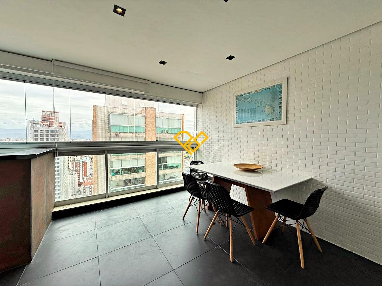 Apartamento para aluguel no Ponta da Praia: Varanda