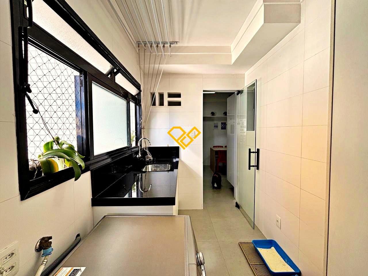 Apartamento à venda no Pompéia: Área de serviço