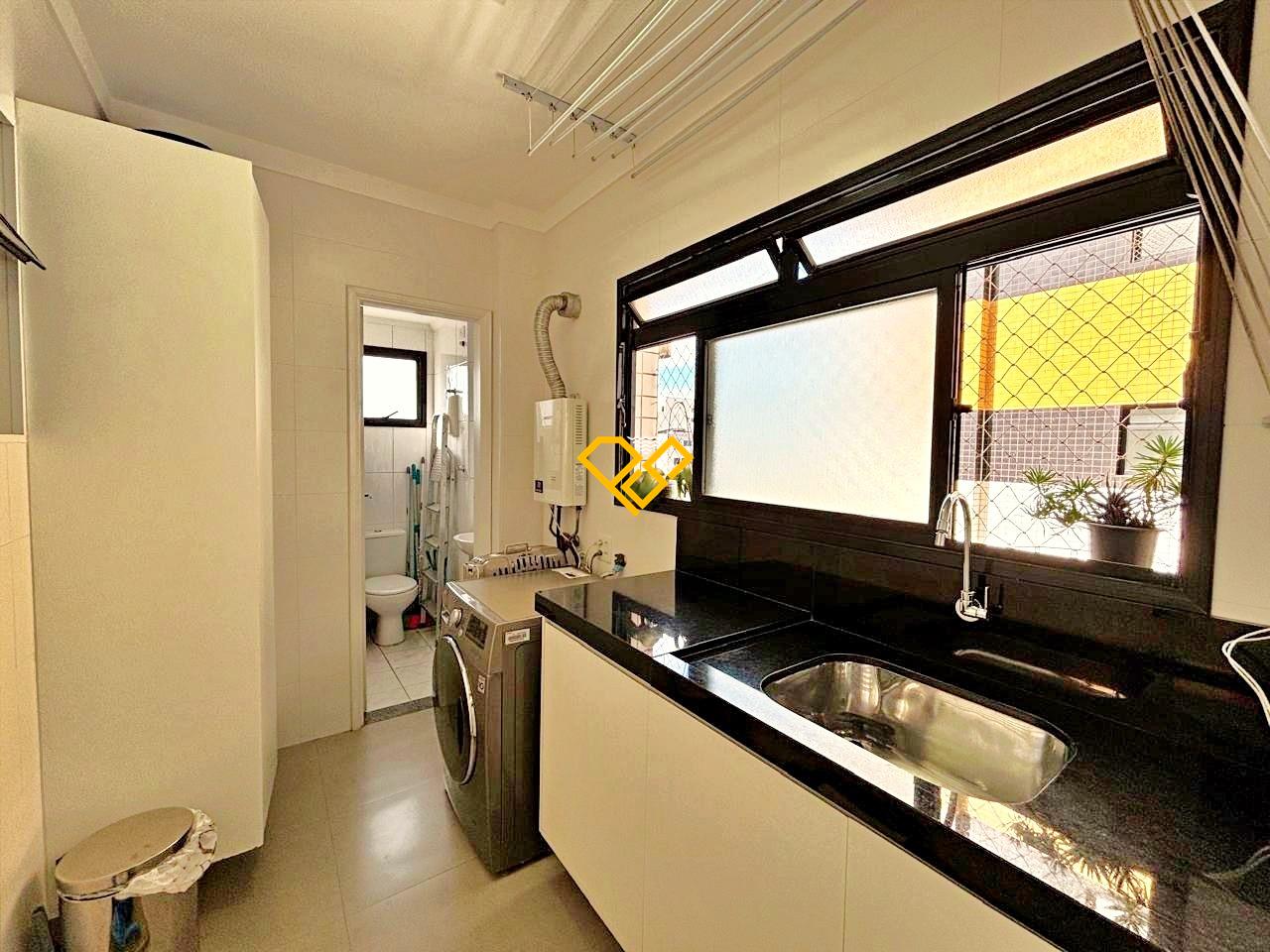 Apartamento à venda no Pompéia: Área de serviço