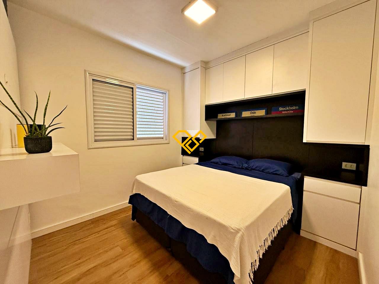 Apartamento à venda no Ponta da Praia: Dormitório 1 - suíte