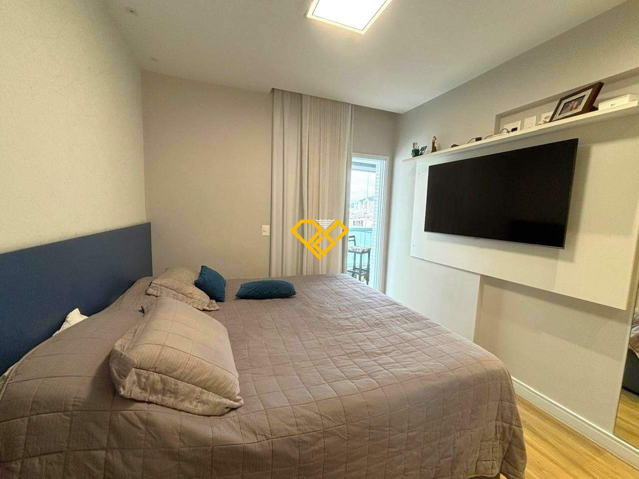 Apartamento à venda no Gonzaga: Dormitório 1 - suíte