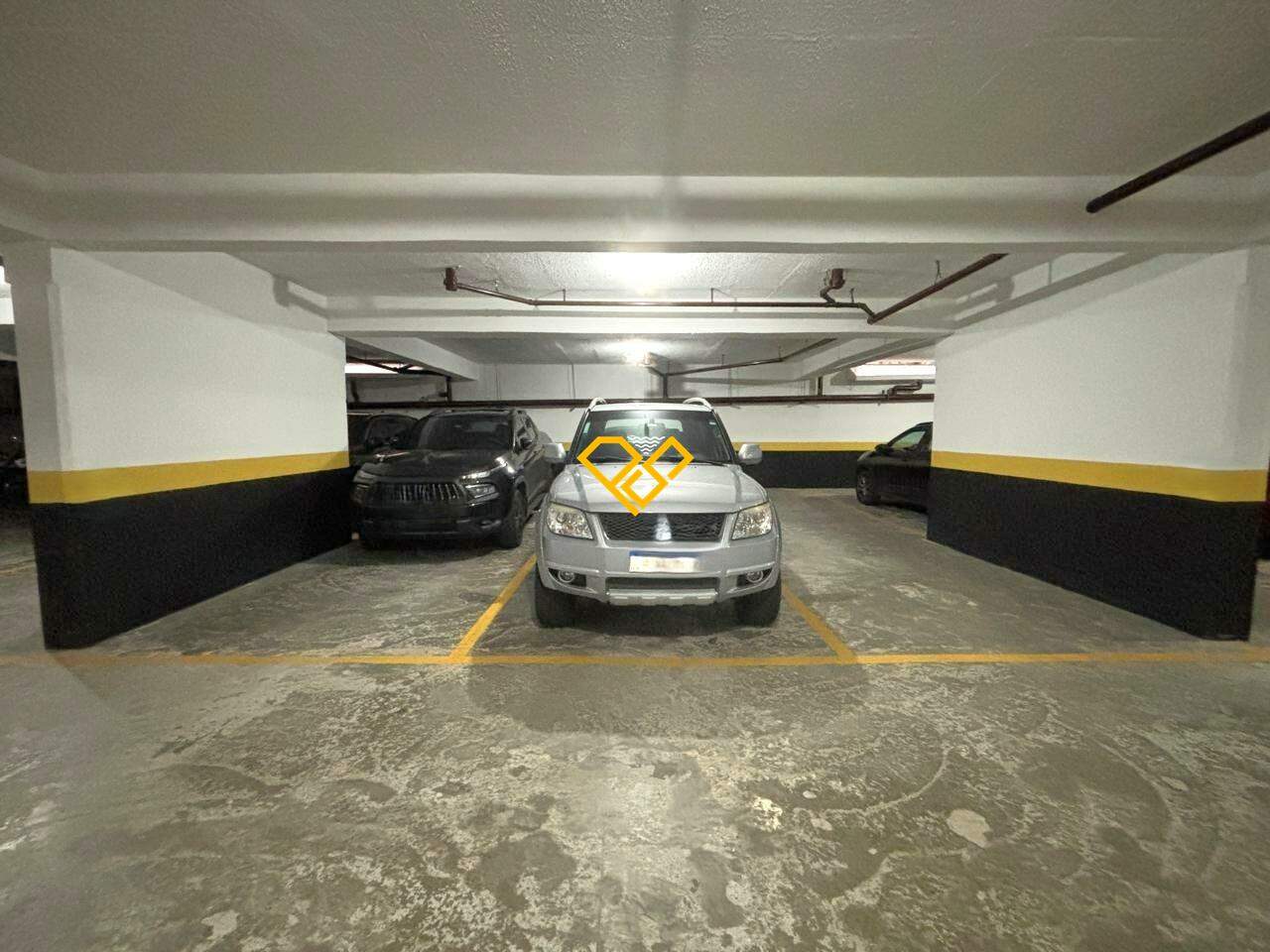 Apartamento à venda no Gonzaga: Garagem