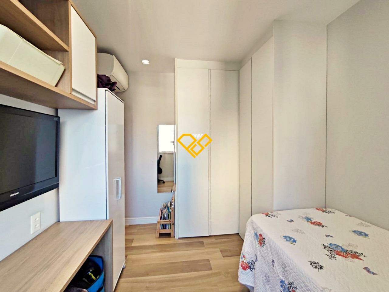 Apartamento à venda no Gonzaga: Dormitório 2