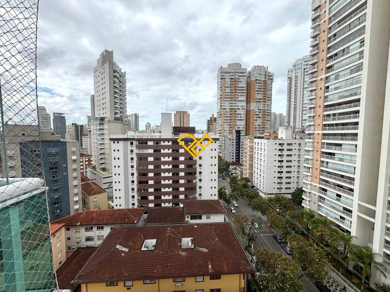 Apartamento à venda no Gonzaga: Vista