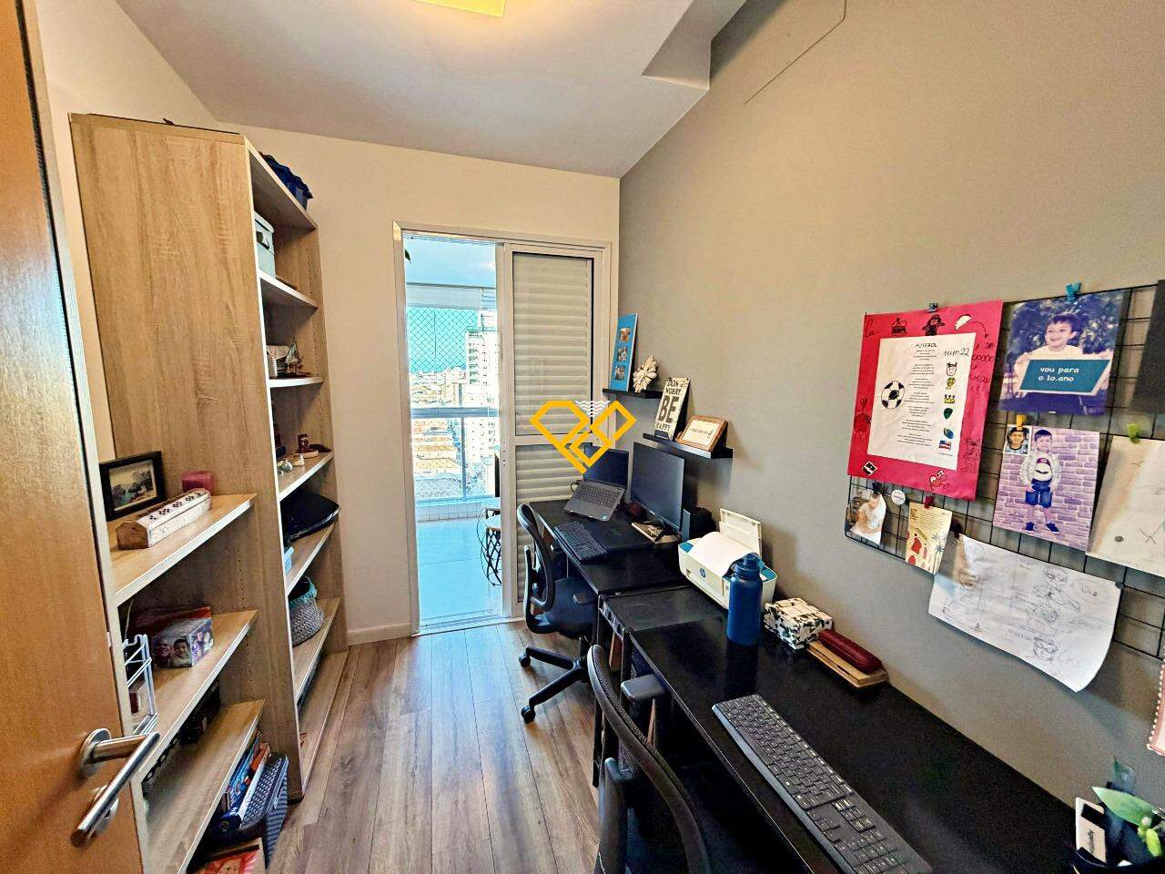 Apartamento à venda no Aparecida: Dormitório 3 - suíte americana