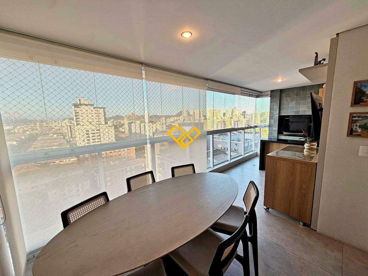 Apartamento à venda no Aparecida: Varanda