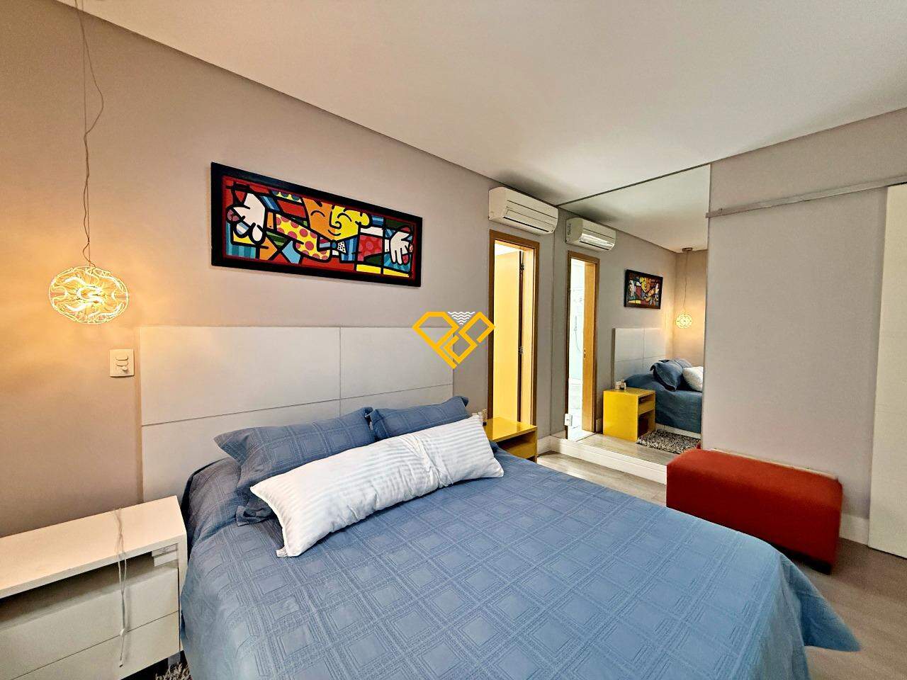 Apartamento à venda no Embaré: Suíte 1