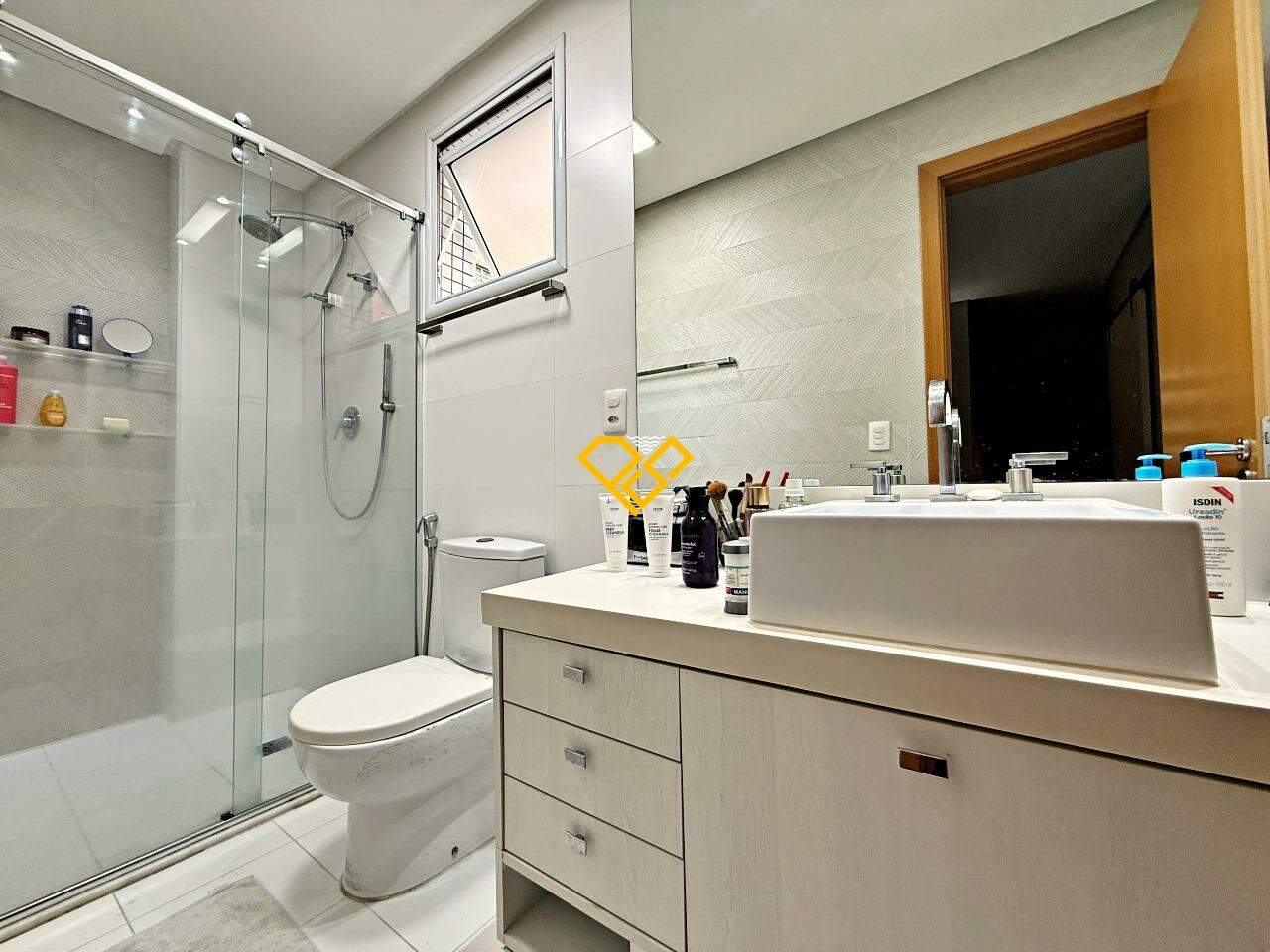 Apartamento à venda no Embaré: Wc suíte 1