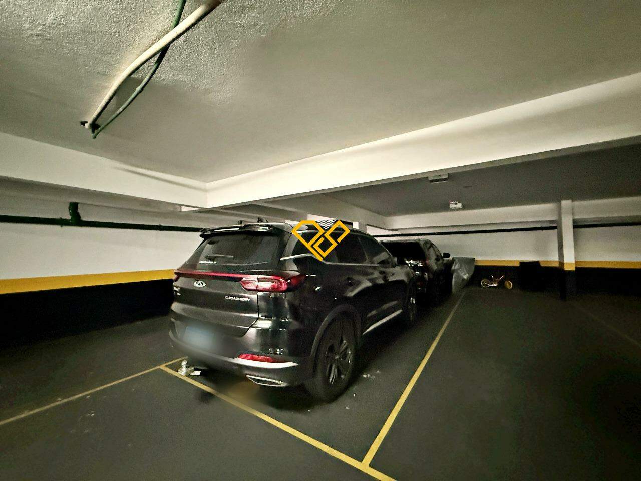 Apartamento à venda no Embaré: Garagem