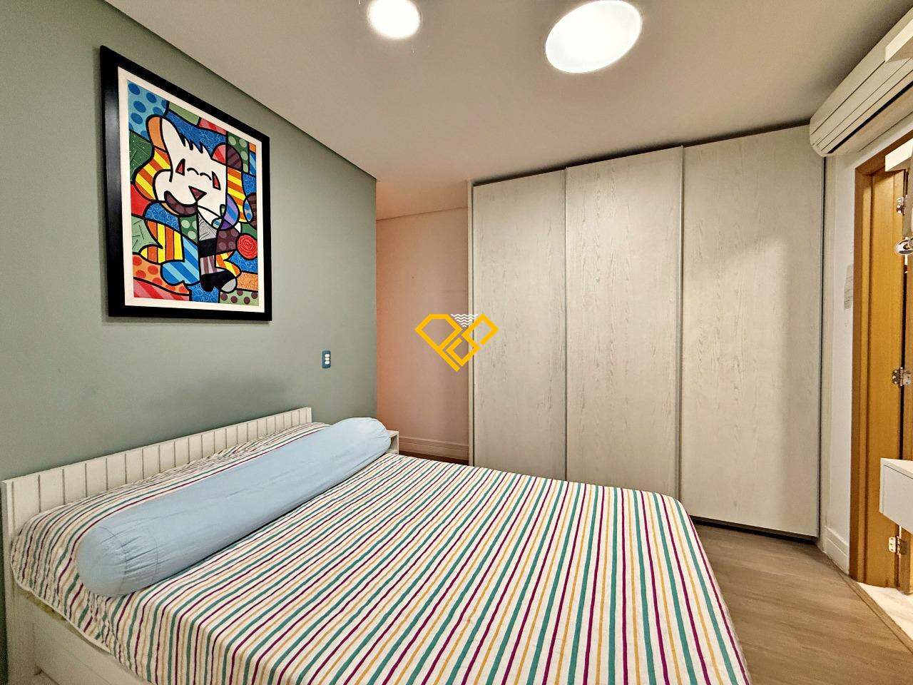 Apartamento à venda no Embaré: Suíte 3