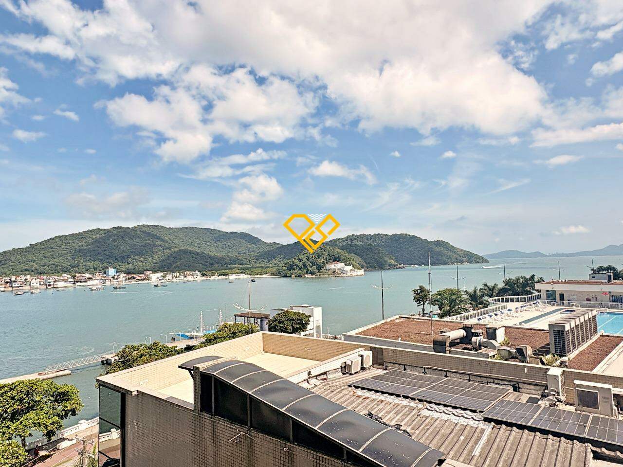 Apartamento Duplex à venda no Ponta da Praia: Vista