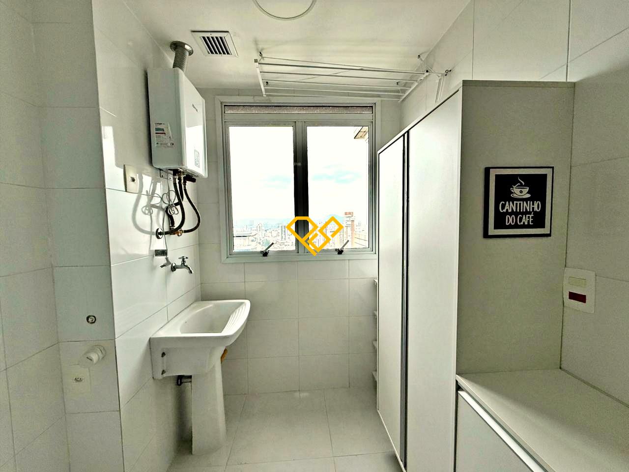 Apartamento para aluguel no Gonzaga: Área de serviço