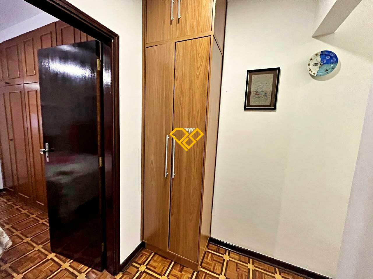 Apartamento à venda no Campo Grande: Corredor