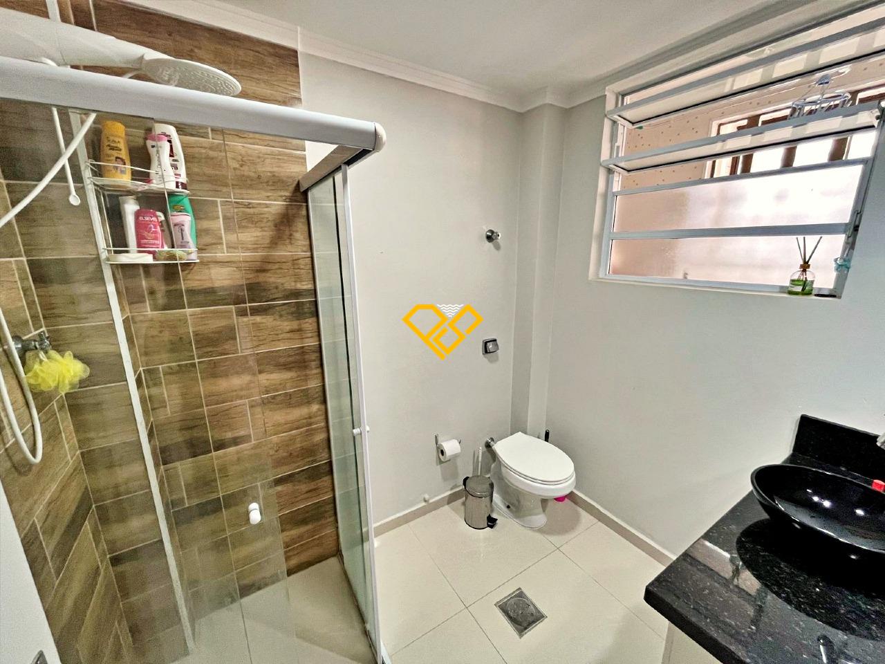 Apartamento à venda no Gonzaga: Wc social