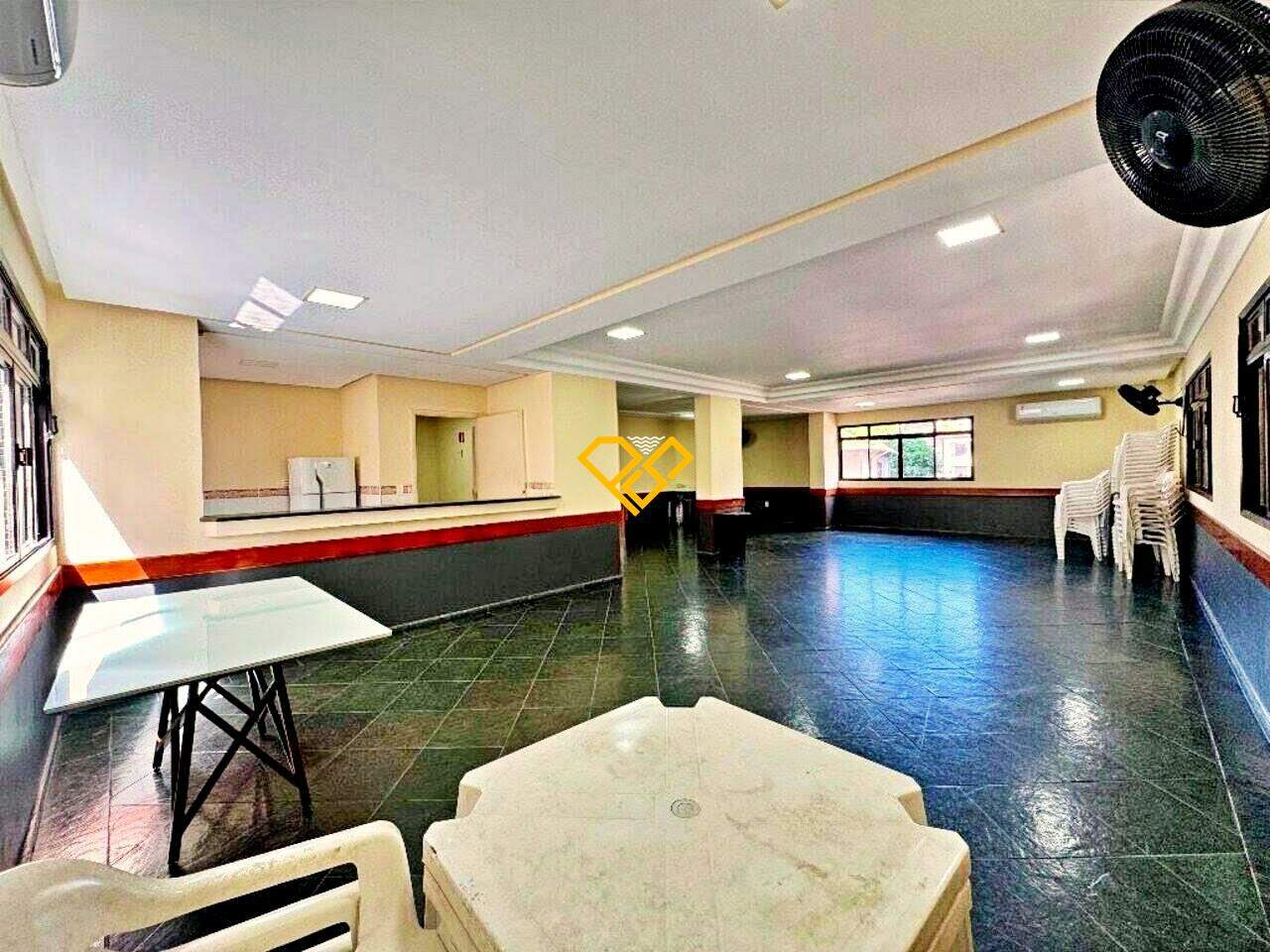 Apartamento à venda no Embaré: Lazer - Salão de festas