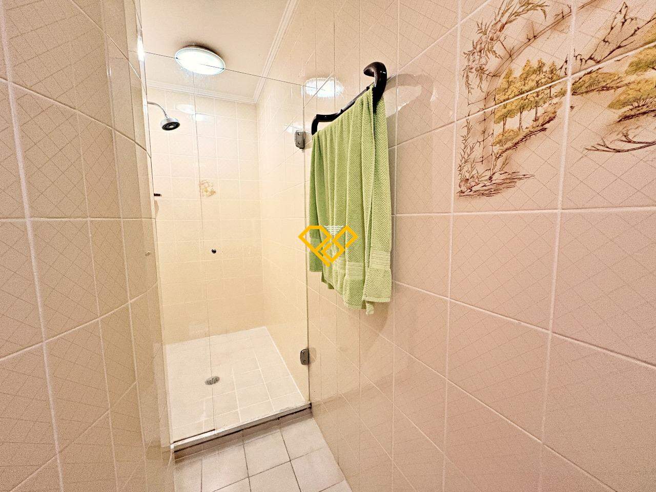 Apartamento Duplex para aluguel no Ponta da Praia: Wc suíte
