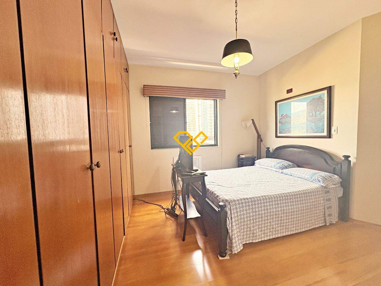 Apartamento Duplex para aluguel no Ponta da Praia: Dormitório - suíte