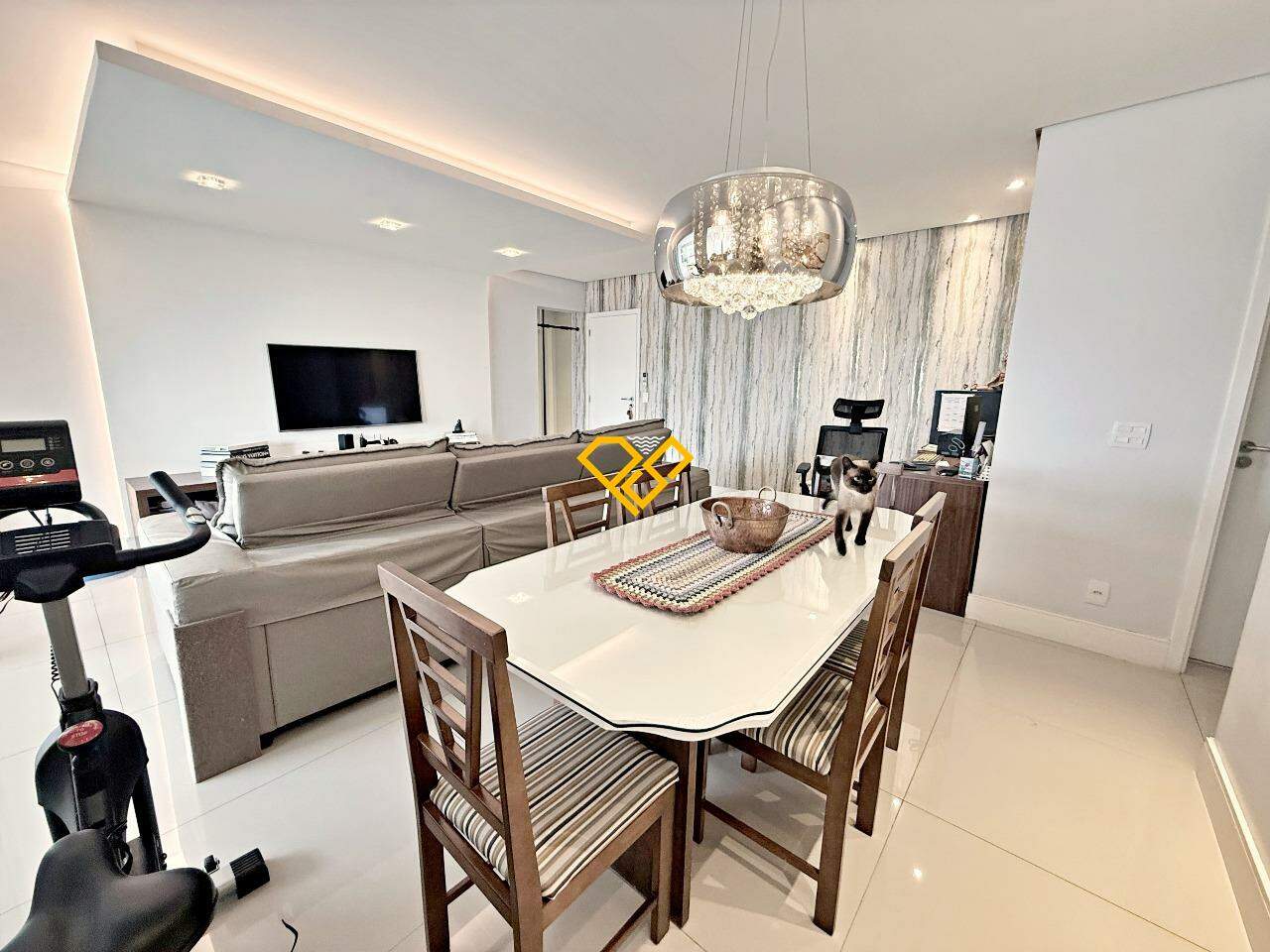 Apartamento à venda no Embaré: Sala