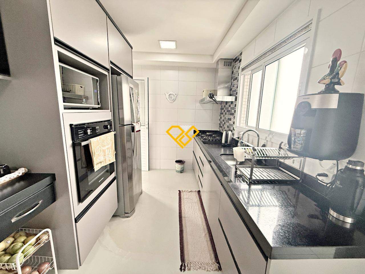 Apartamento à venda no Embaré: Cozinha