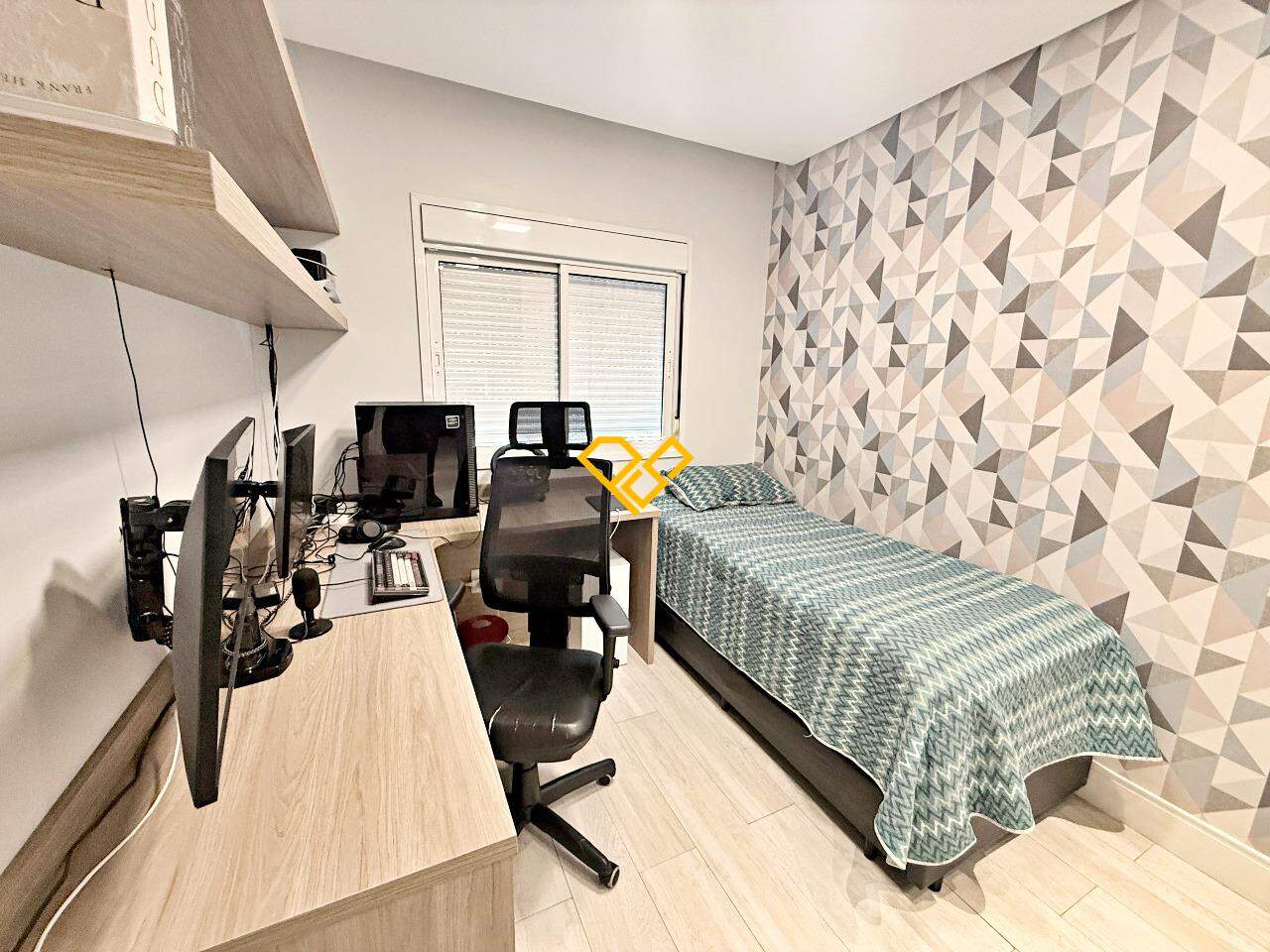 Apartamento à venda no Embaré: Dormitório 2