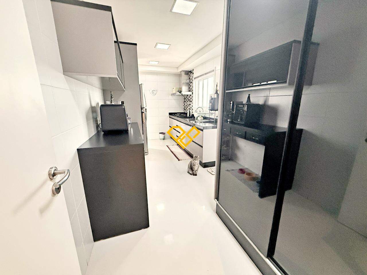 Apartamento à venda no Embaré: Cozinha