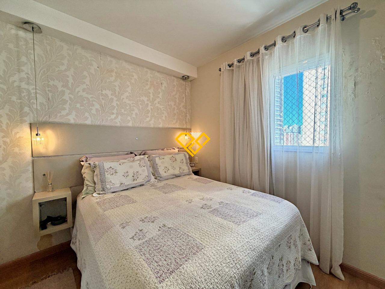 Apartamento à venda no Ponta da Praia: Dormitório 1 - suíte