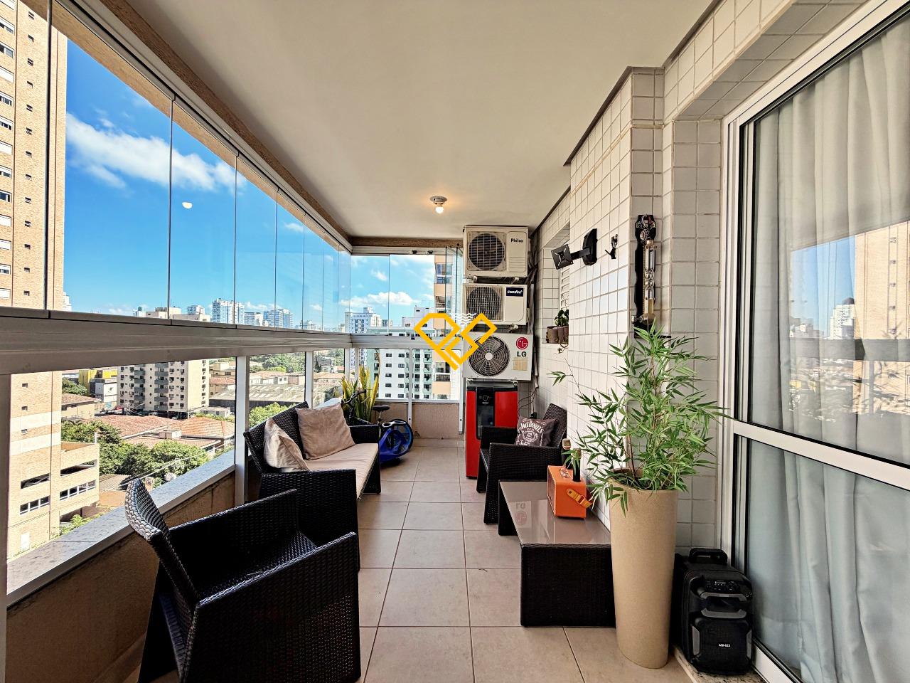 Apartamento à venda no Ponta da Praia: Varanda