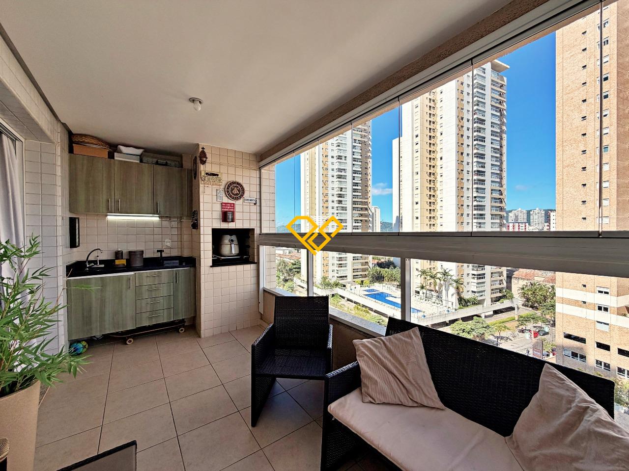 Apartamento à venda no Ponta da Praia: Varanda