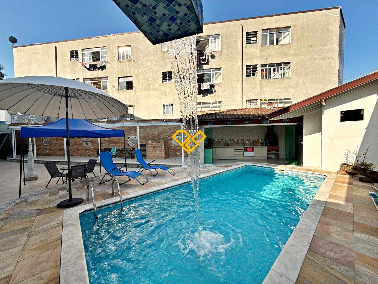 Sobreposta Baixa à venda no Aparecida: Piscina