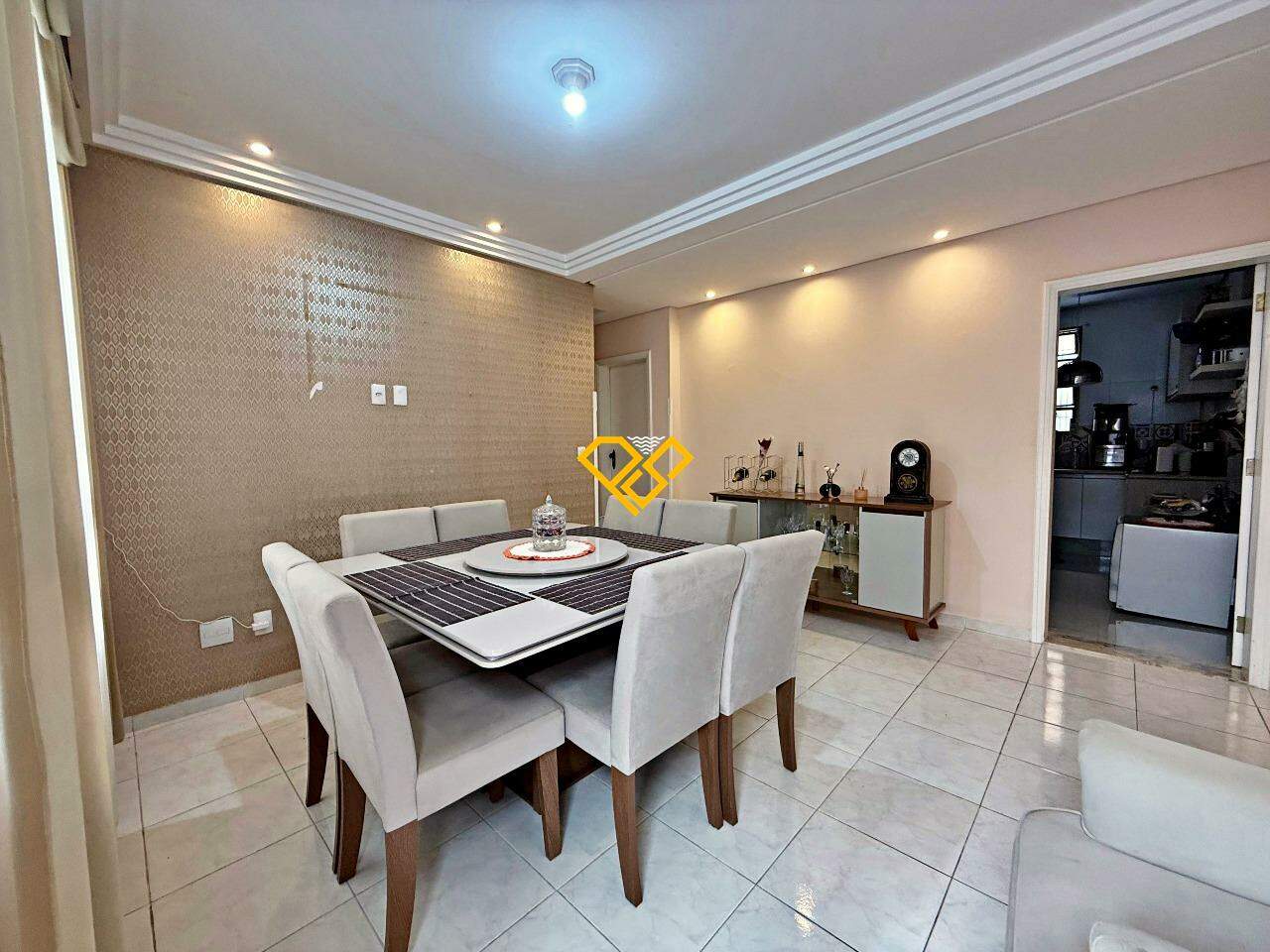 Sobreposta Baixa à venda no Aparecida: Sala