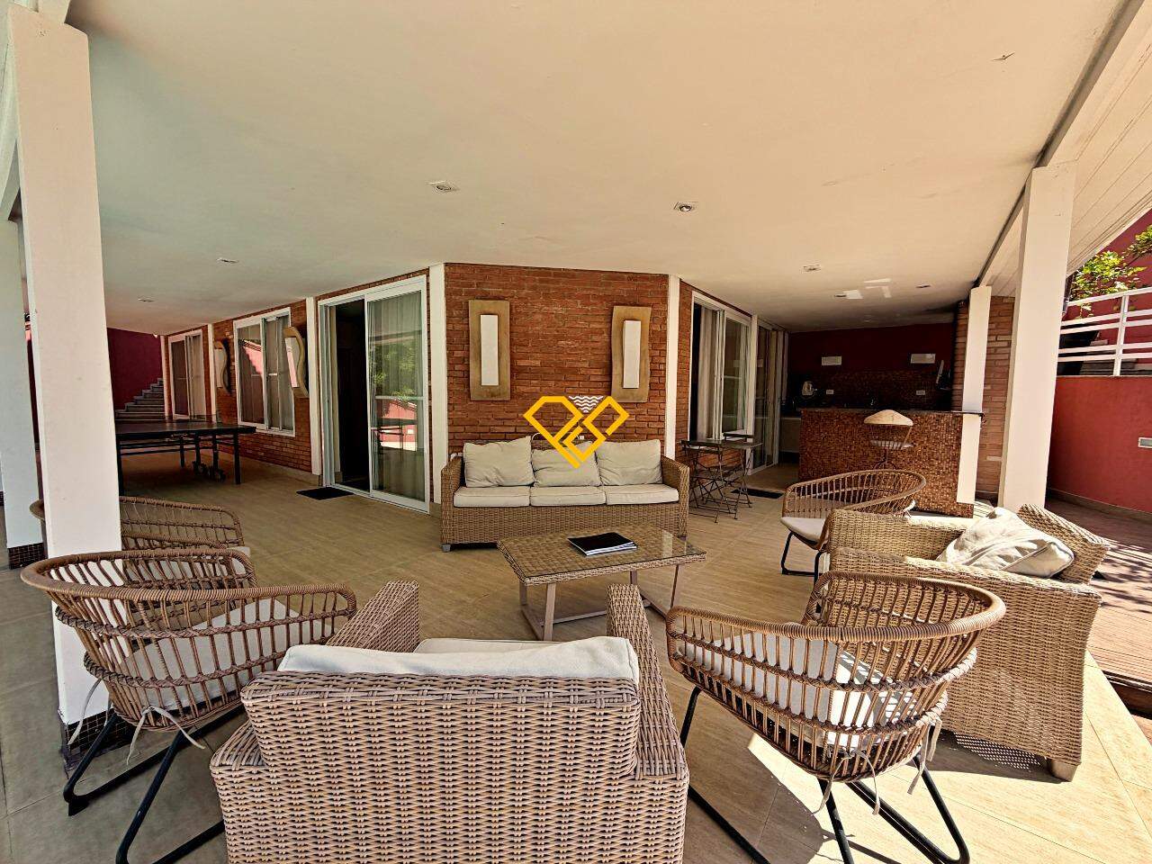 Casa à venda no Santa Terezinha: Terraço